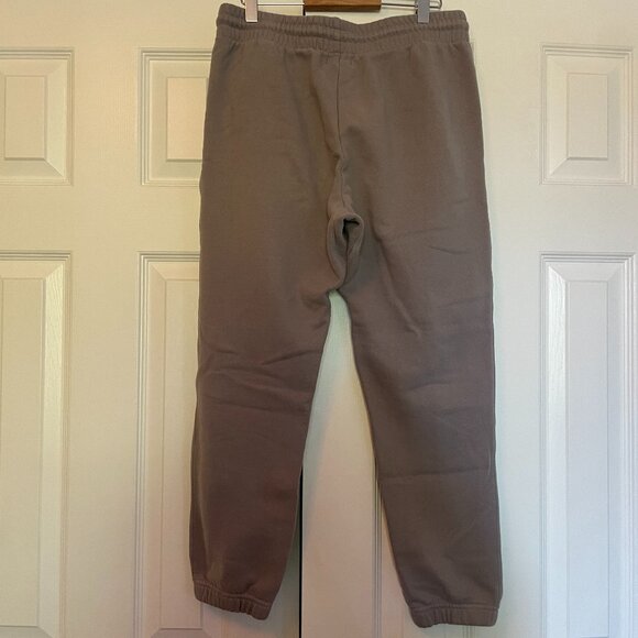 Roots Organic Original Boyfriend Sweatpants – Size 2 – Taupe/Grey - Picture 3 of 4